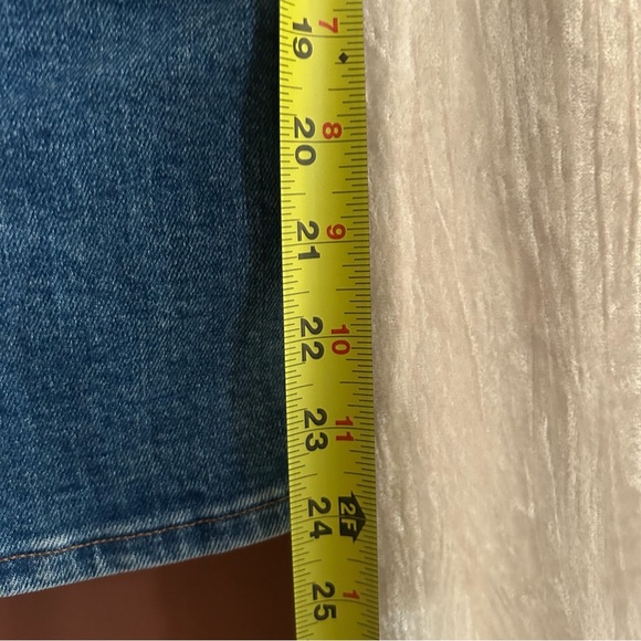 Madewell Petite Maternity Over-the-Belly Kick Out Crop Jeans Oneida Wash NWT 25P - Picture 8 of 9